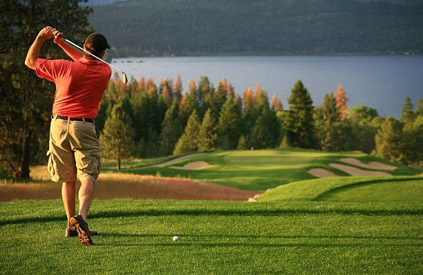 Golf Setup and Swing for Seniors – GolfBez.com